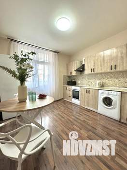 1-к квартира, посуточно, 38м2, 1/1 этаж