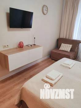 Студия квартира, посуточно, 20м2, 2/16 этаж