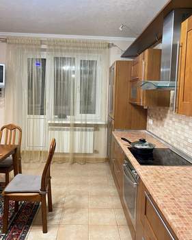 4-к квартира, на длительный срок, 120м2, 2/9 этаж