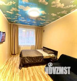 1-к квартира, посуточно, 38м2, 2/5 этаж