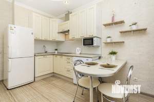 1-к квартира, посуточно, 46м2, 1/1 этаж