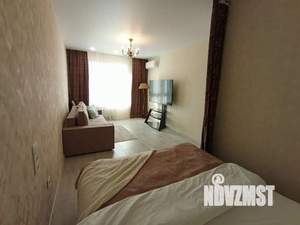 1-к квартира, посуточно, 35м2, 1/1 этаж