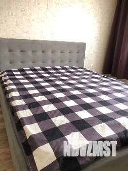 1-к квартира, посуточно, 39м2, 7/18 этаж