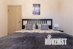 1-к квартира, посуточно, 45м2, 1/16 этаж