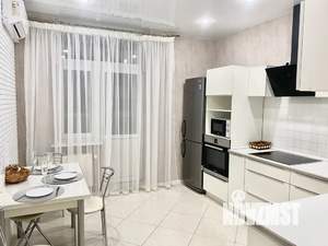 1-к квартира, посуточно, 42м2, 16/16 этаж