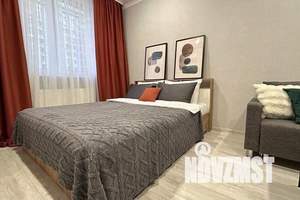 1-к квартира, посуточно, 42м2, 5/19 этаж