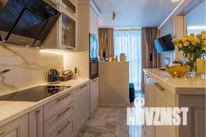 1-к квартира, посуточно, 36м2, 7/25 этаж