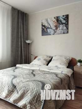 1-к квартира, посуточно, 40м2, 2/16 этаж