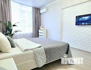 1-к квартира, посуточно, 48м2, 3/16 этаж