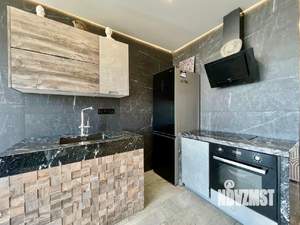 Студия квартира, на длительный срок, 40м2, 20/21 этаж