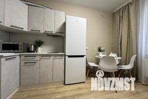 1-к квартира, посуточно, 38м2, 11/24 этаж