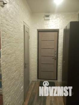 Студия квартира, посуточно, 27м2, 1/15 этаж