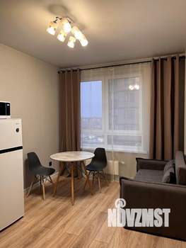 1-к квартира, посуточно, 37м2, 11/16 этаж