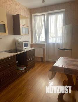 1-к квартира, на длительный срок, 36м2, 8/18 этаж