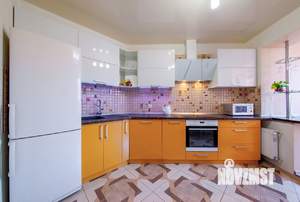 1-к квартира, посуточно, 40м2, 11/16 этаж