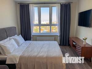 1-к квартира, посуточно, 39м2, 23/23 этаж