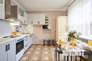 1-к квартира, посуточно, 37м2, 3/16 этаж