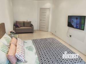 1-к квартира, посуточно, 49м2, 1/1 этаж