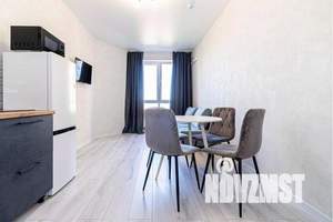 1-к квартира, посуточно, 40м2, 9/22 этаж