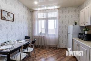 1-к квартира, посуточно, 38м2, 1/1 этаж