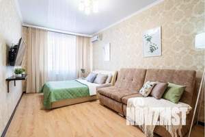 1-к квартира, посуточно, 40м2, 6/17 этаж