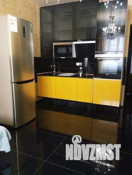 1-к квартира, посуточно, 40м2, 6/24 этаж