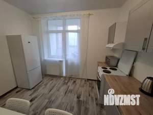 1-к квартира, посуточно, 38м2, 1/1 этаж