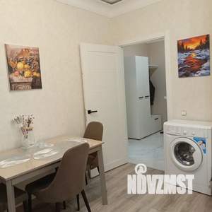 1-к квартира, посуточно, 38м2, 3/9 этаж