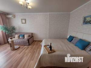 1-к квартира, посуточно, 34м2, 1/1 этаж