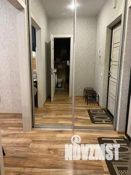 Студия квартира, посуточно, 28м2, 1/17 этаж