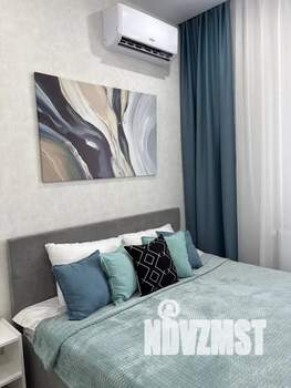 Студия квартира, посуточно, 24м2, 13/16 этаж