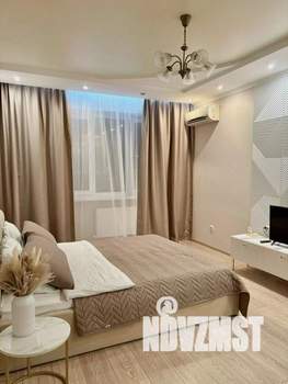 1-к квартира, посуточно, 42м2, 1/1 этаж