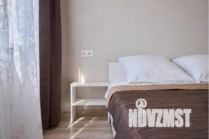 1-к квартира, посуточно, 38м2, 15/16 этаж