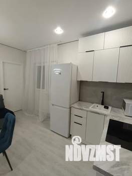 1-к квартира, посуточно, 34м2, 3/17 этаж