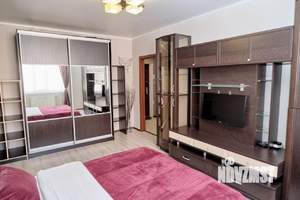 1-к квартира, посуточно, 45м2, 1/1 этаж