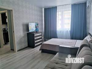 1-к квартира, посуточно, 37м2, 1/1 этаж