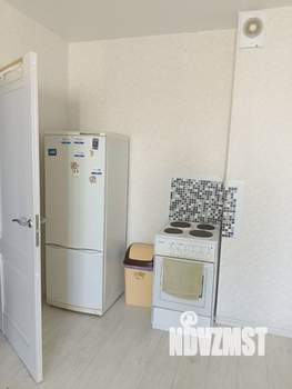 Студия квартира, на длительный срок, 27м2, 16/17 этаж