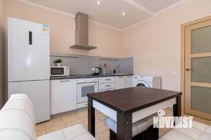 1-к квартира, посуточно, 40м2, 1/1 этаж