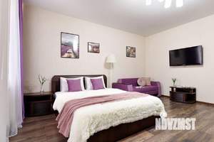 1-к квартира, посуточно, 43м2, 1/1 этаж