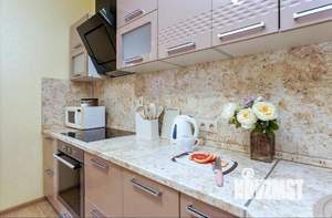 2-к квартира, посуточно, 40м2, 1/1 этаж