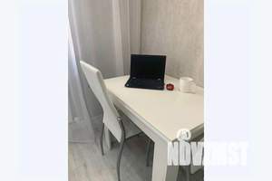 1-к квартира, посуточно, 45м2, 13/18 этаж