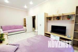 1-к квартира, посуточно, 40м2, 3/10 этаж