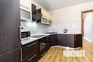 2-к квартира, посуточно, 60м2, 1/1 этаж