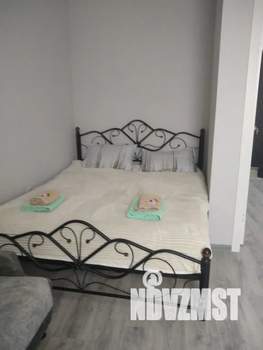 1-к квартира, посуточно, 33м2, 13/24 этаж