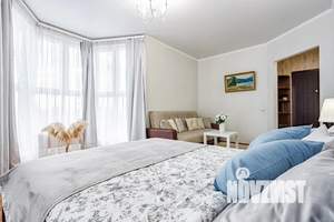 1-к квартира, посуточно, 40м2, 8/24 этаж