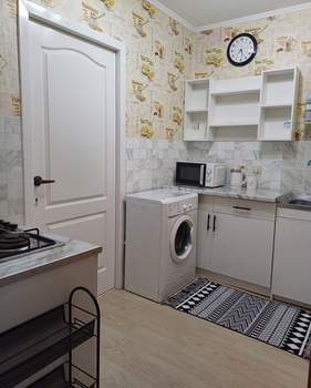 1-к квартира, на длительный срок, 32м2, 1/1 этаж
