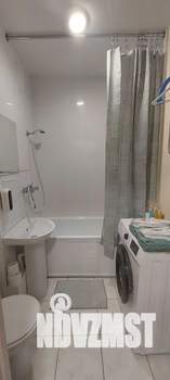 Студия квартира, посуточно, 30м2, 4/19 этаж