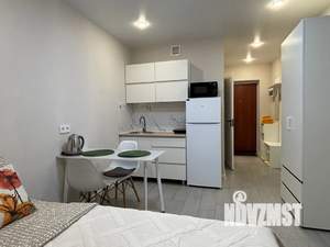 Студия квартира, посуточно, 20м2, 16/19 этаж