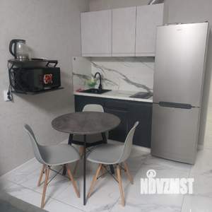 Студия квартира, посуточно, 32м2, 7/21 этаж