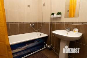 1-к квартира, посуточно, 41м2, 3/17 этаж
